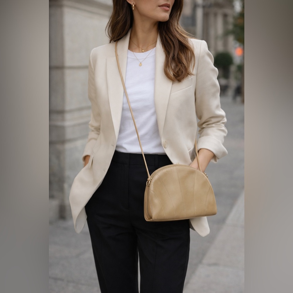 Salvatore Ferragamo ‎ Leather Bag